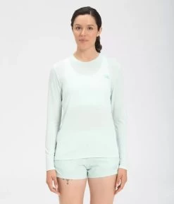 The North Face Wander Long-Sleeve - Women's