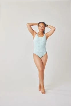 Beacon One Piece - Women's -Outdoor Clothing Shop 1036004001 Carve BeaconOnePiece Cinema Wmns Front