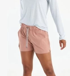 Latitude Short - Women's