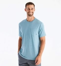 Outdoor Clothing Shop -Outdoor Clothing Shop 1036005620 Freefly BambooFlexPocketTee HeatherMineral Mens Front