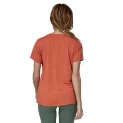 Patagonia Capilene Cool Daily Graphic Shirt - Women's 5 Patagonia Capilene Cool Daily Graphic Shirt - Women's -Outdoor Clothing Shop 1036006289 Patagonia CapileneCoolDailyGraphicShirt RidgeRiseStripeQuartzCoralXDye Wmns Rear